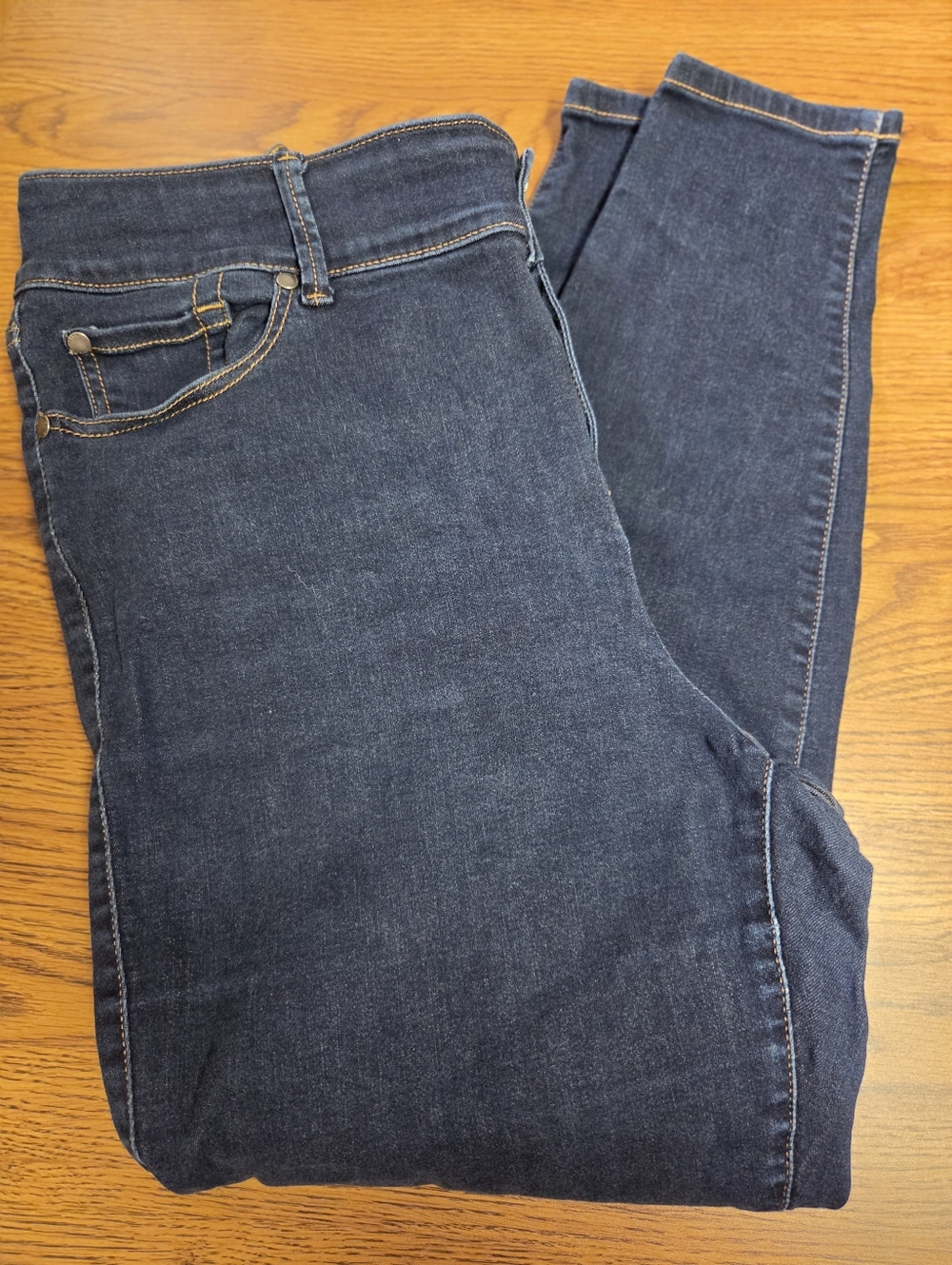 Torrid Women’s Dark Blue High-Waist  Stretch Jeans Size 20R